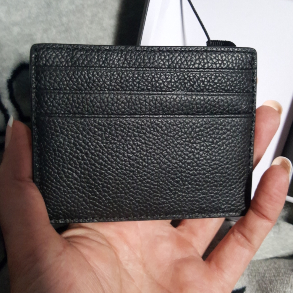 Micheal Kors tall card case nwt - Picture 2 of 4